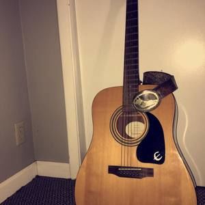 Meet your Posher, Javier